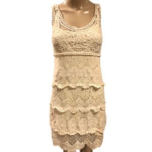 AMERICAN EAGLE: crochet dress w/ slip